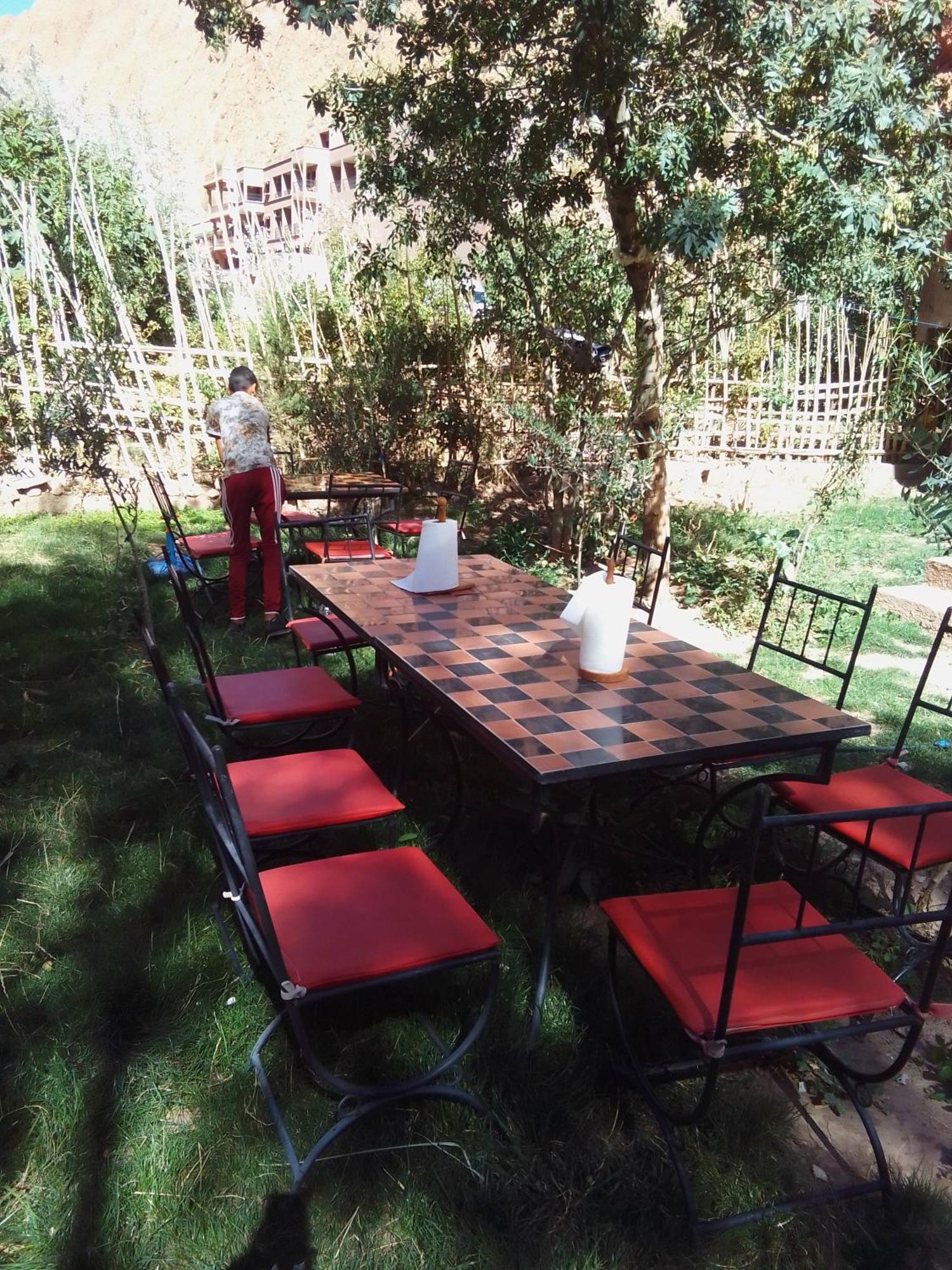 Riad Pizzeria Marhaba Akhendachou n'Ait Ouffi エクステリア 写真
